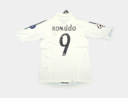 Ronaldo R9 #9 Real Madrid 2005/06 home retro football jersey front view