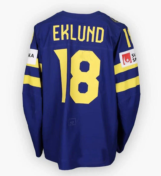 90s William Eklund #18 Team Sweden Hockey Jersey