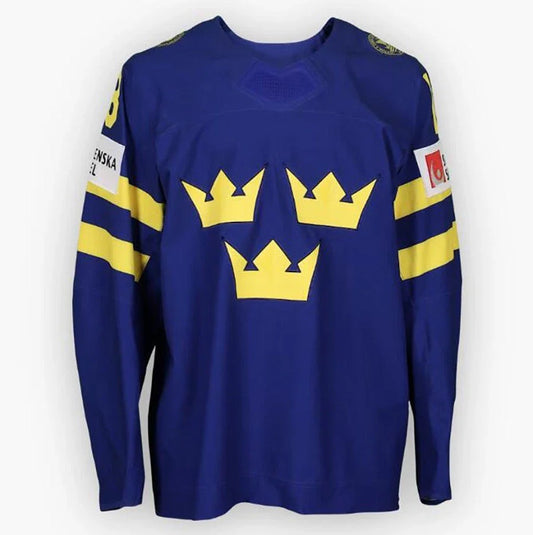 90s William Eklund #18 Team Sweden Hockey Jersey