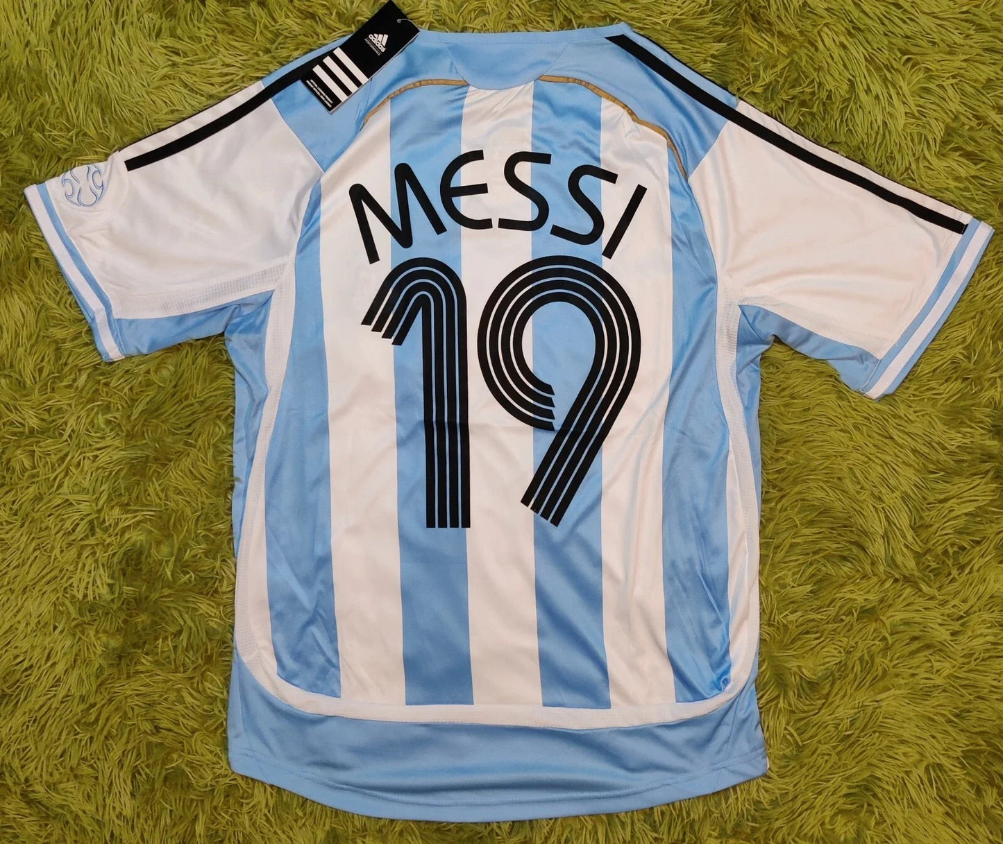 2006 Lionel Messi #19 Argentina Home Soccer Jersey