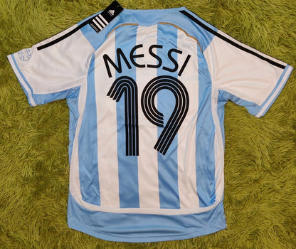 2006 Lionel Messi #19 Argentina Home Soccer Jersey